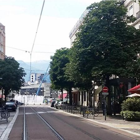 Joli 2 Pieces En Centre Ville , Gare A 50 Metres Γκρενόμπλ Εξωτερικό φωτογραφία